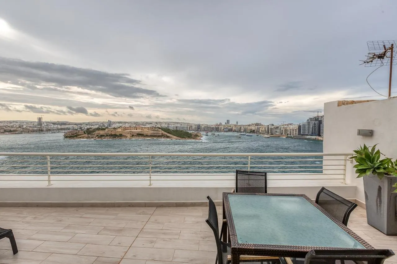 Apartment 49/3 Seafront Duplex Penthouse In Valletta